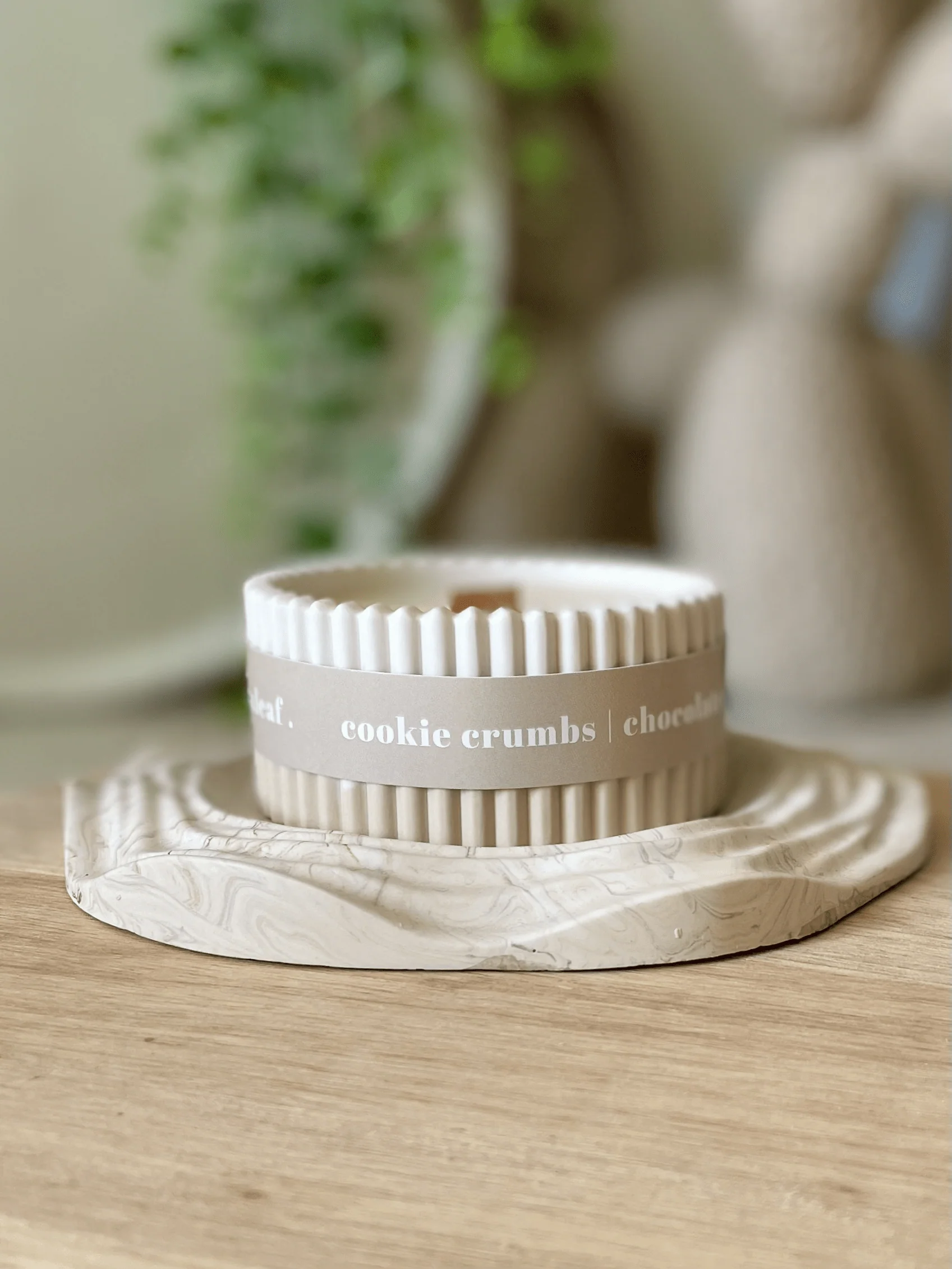 Cookie Crumbs Stoneware Soy Candle – Warm Scandi-Inspired Home Scent - Image 4