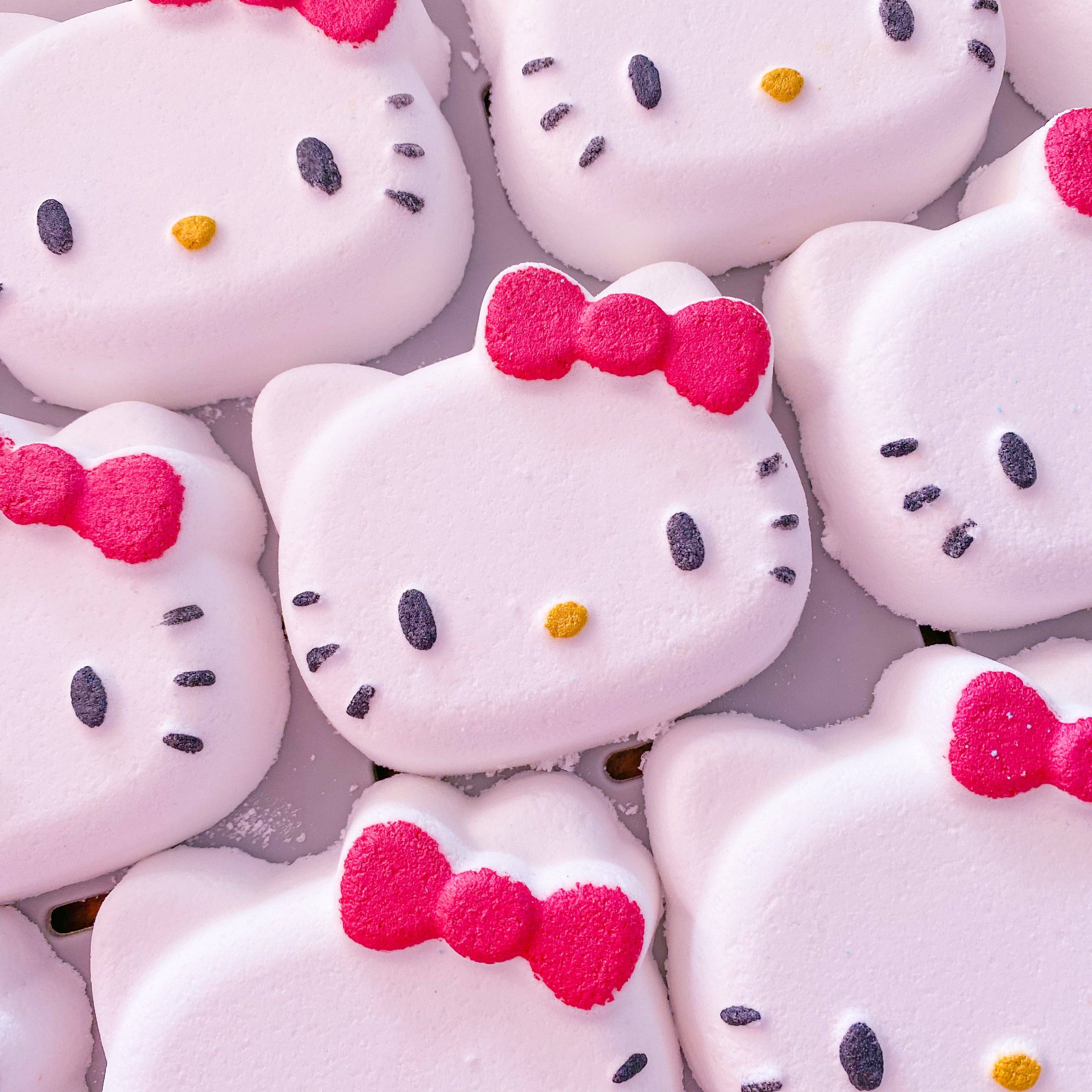 Cute Kitty Bath Bomb – Strawberry Melon Scent, Vegan & Cruelty Free - Image 3