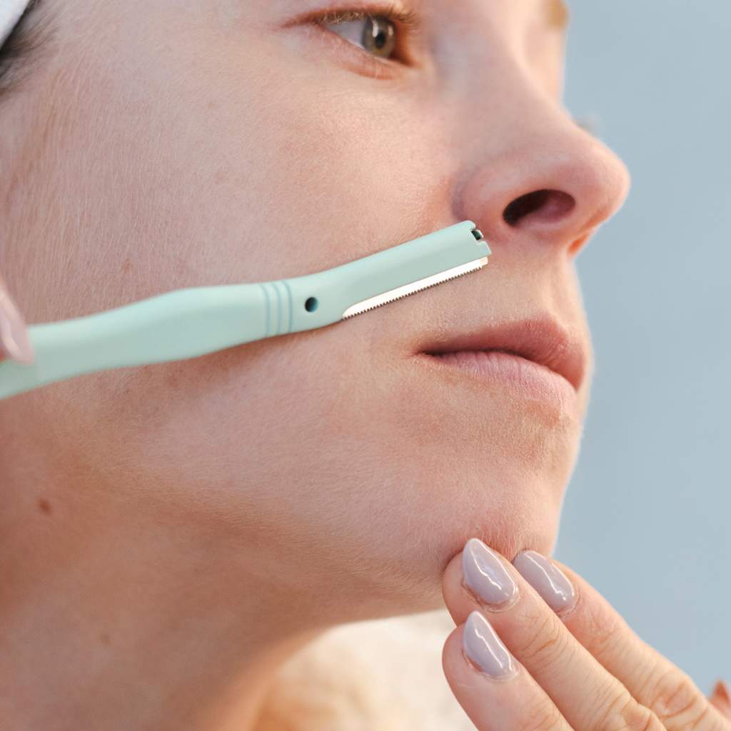 Dermaplaner - Eyebrow Razor & Facial Hair Shaper - Image 5