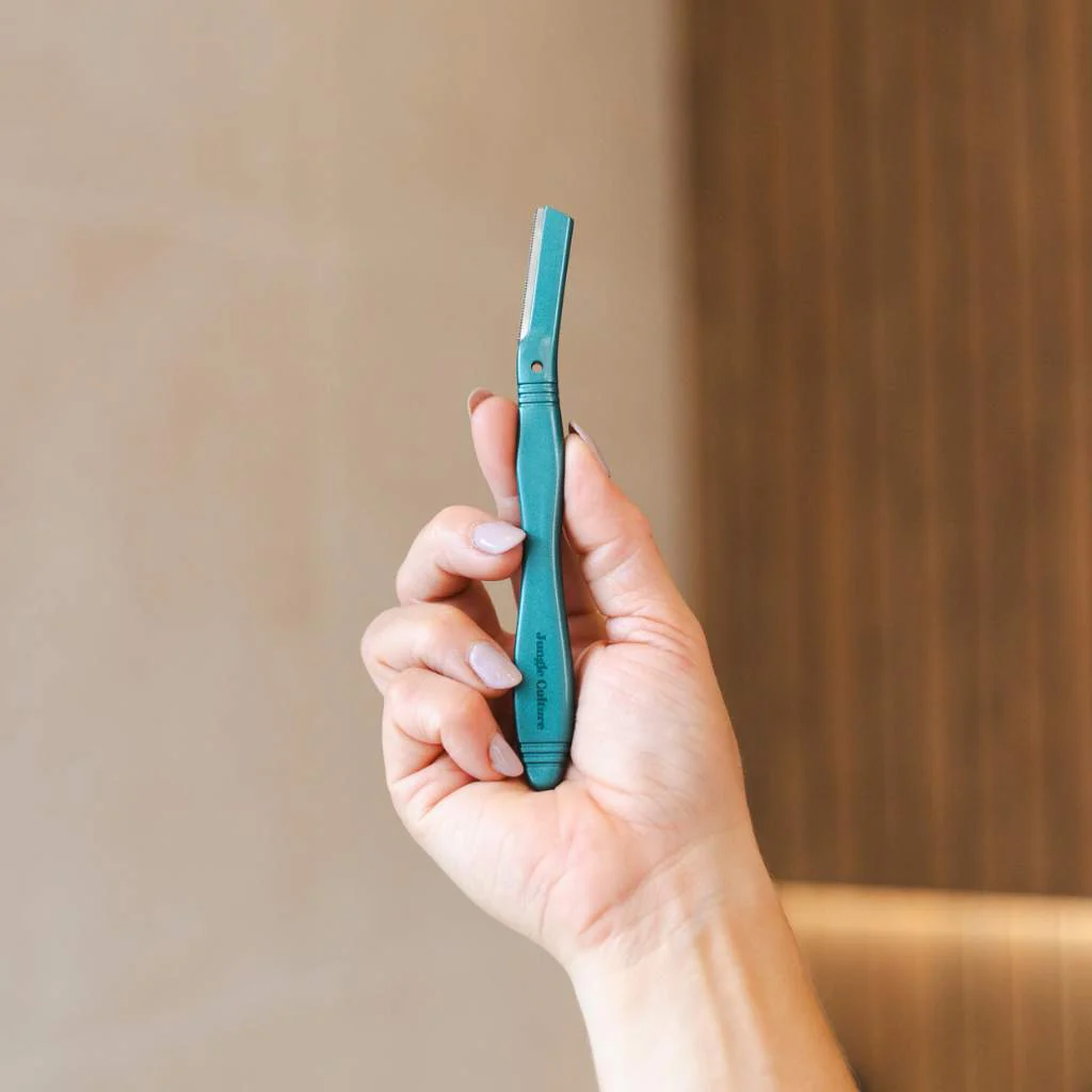 Dermaplaner - Eyebrow Razor & Facial Hair Shaper - Image 6