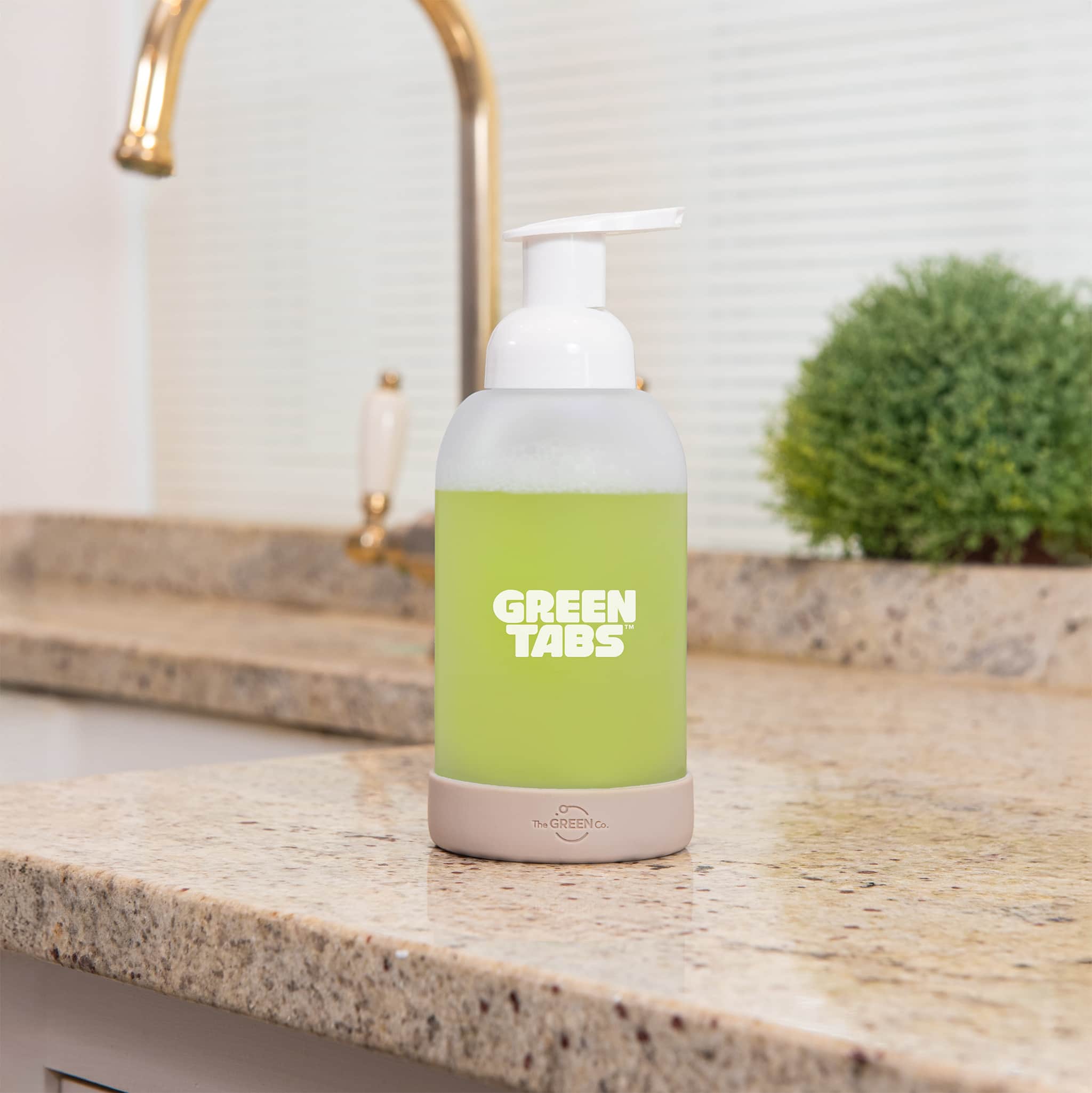 Foaming Hand Soap GreenTabs™ Starter Kit – Refillable Glass Bottle - Image 4