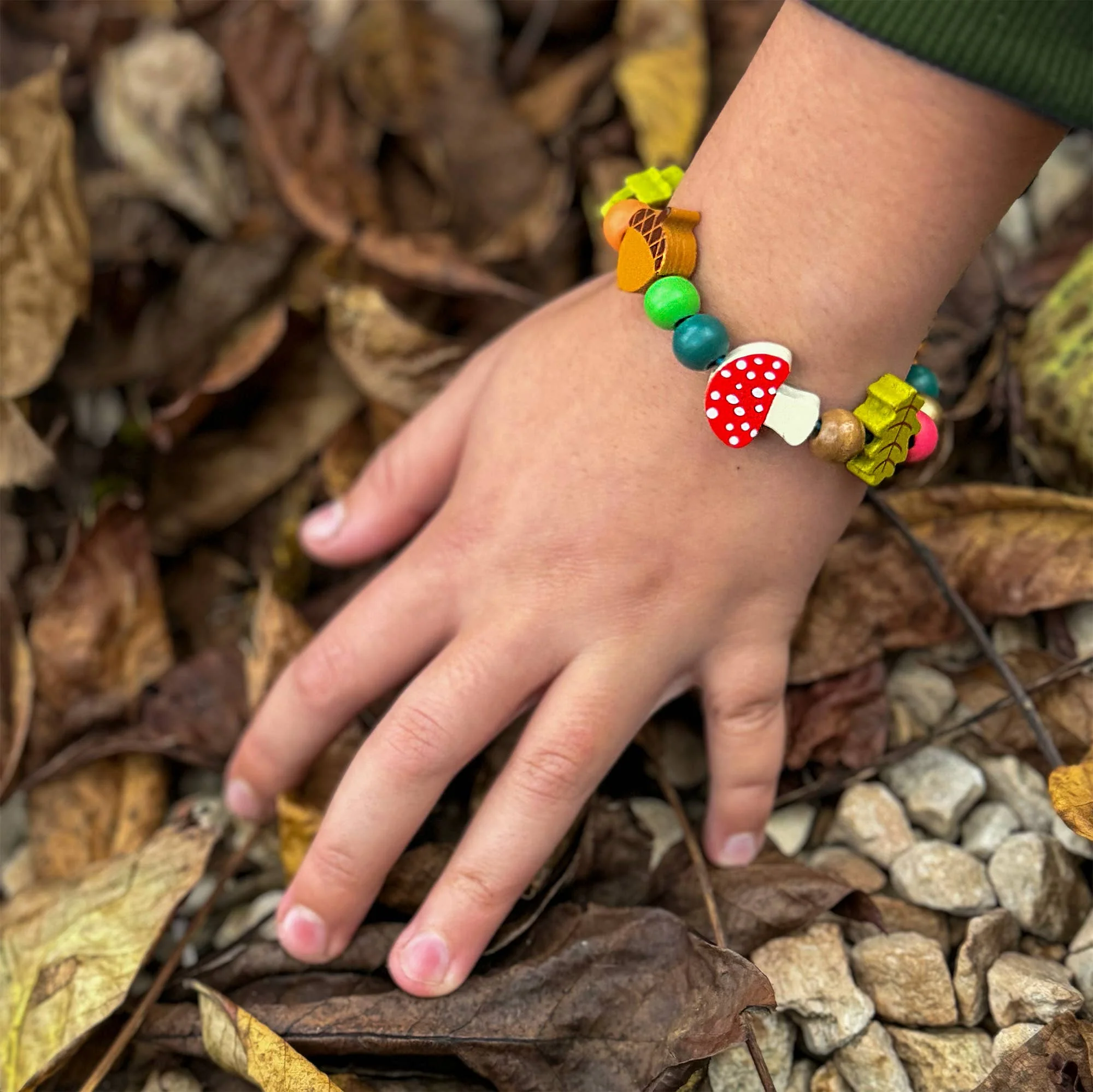 Create Your Own Forest Bracelet Craft Gift Kit in Reusable Tin - Image 3