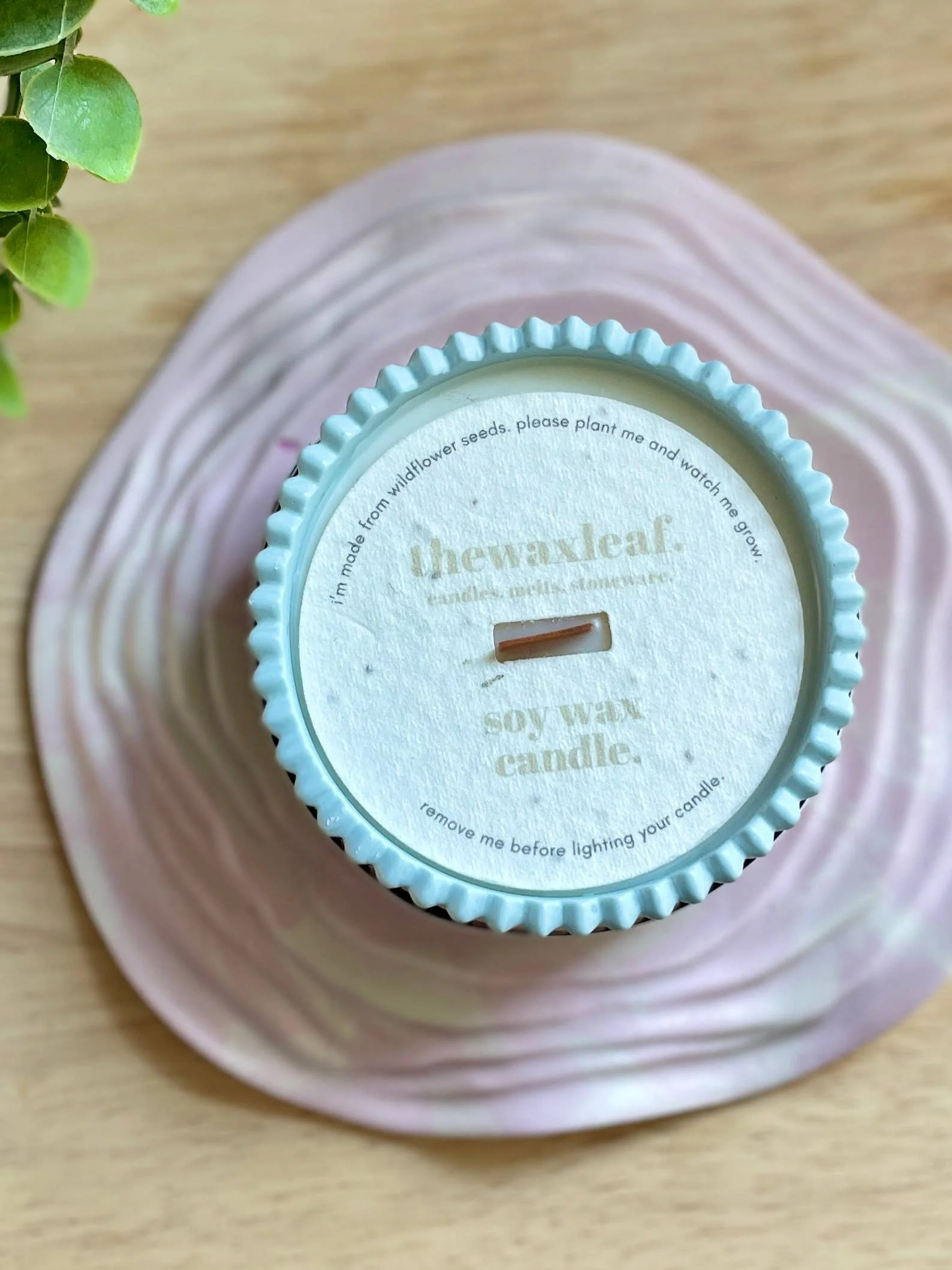 Honey Oats Soy Candle – Sweet and Comforting Home Aroma - Image 4