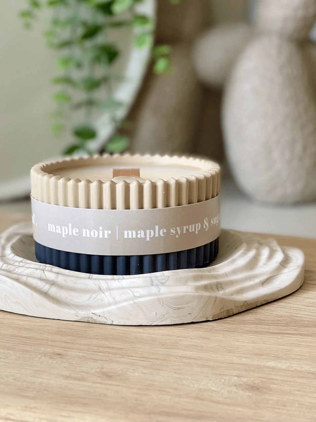 Maple Syrup Stoneware Soy Candle – Rustic Scandi Home Fragrance - Image 10