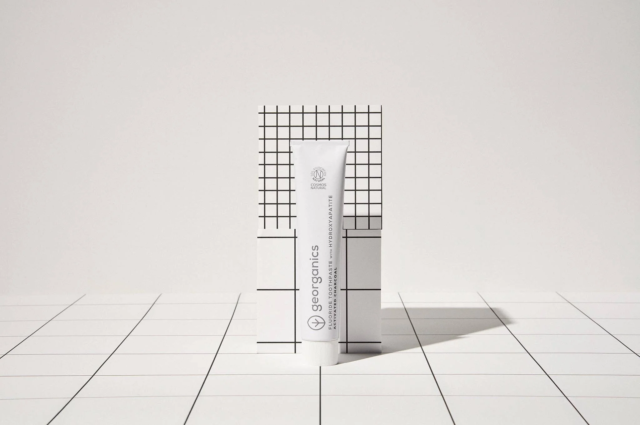 Georganics Next Generation Toothpaste with Hydroxyapatite – Activated Charcoal - Image 5