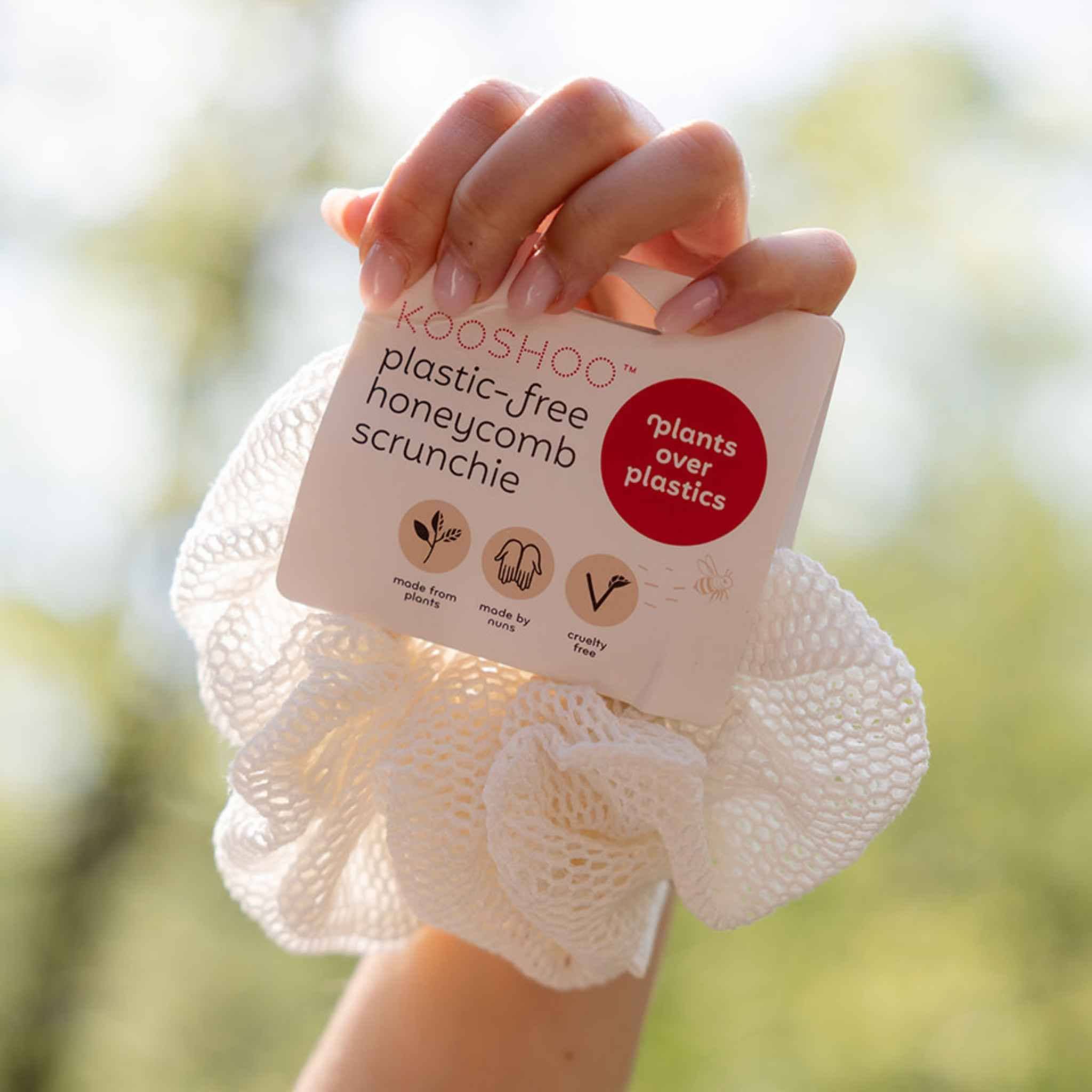 Oversized Plastic-Free Honeycomb Scrunchie – Organic Cotton - Image 5