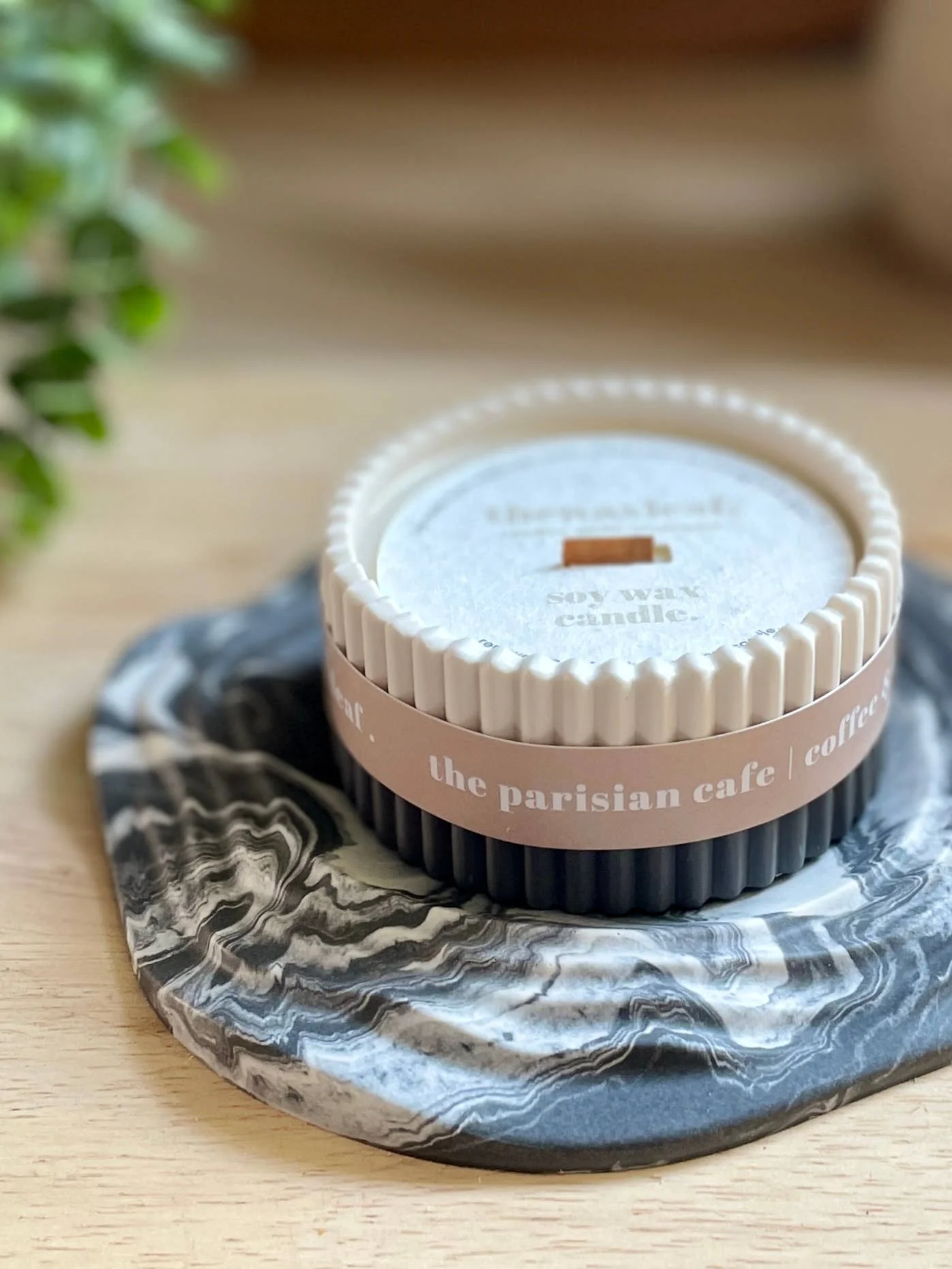 Parisian Café Luxury Soy Candle – Coffee & Croissant Morning Scent - Image 2