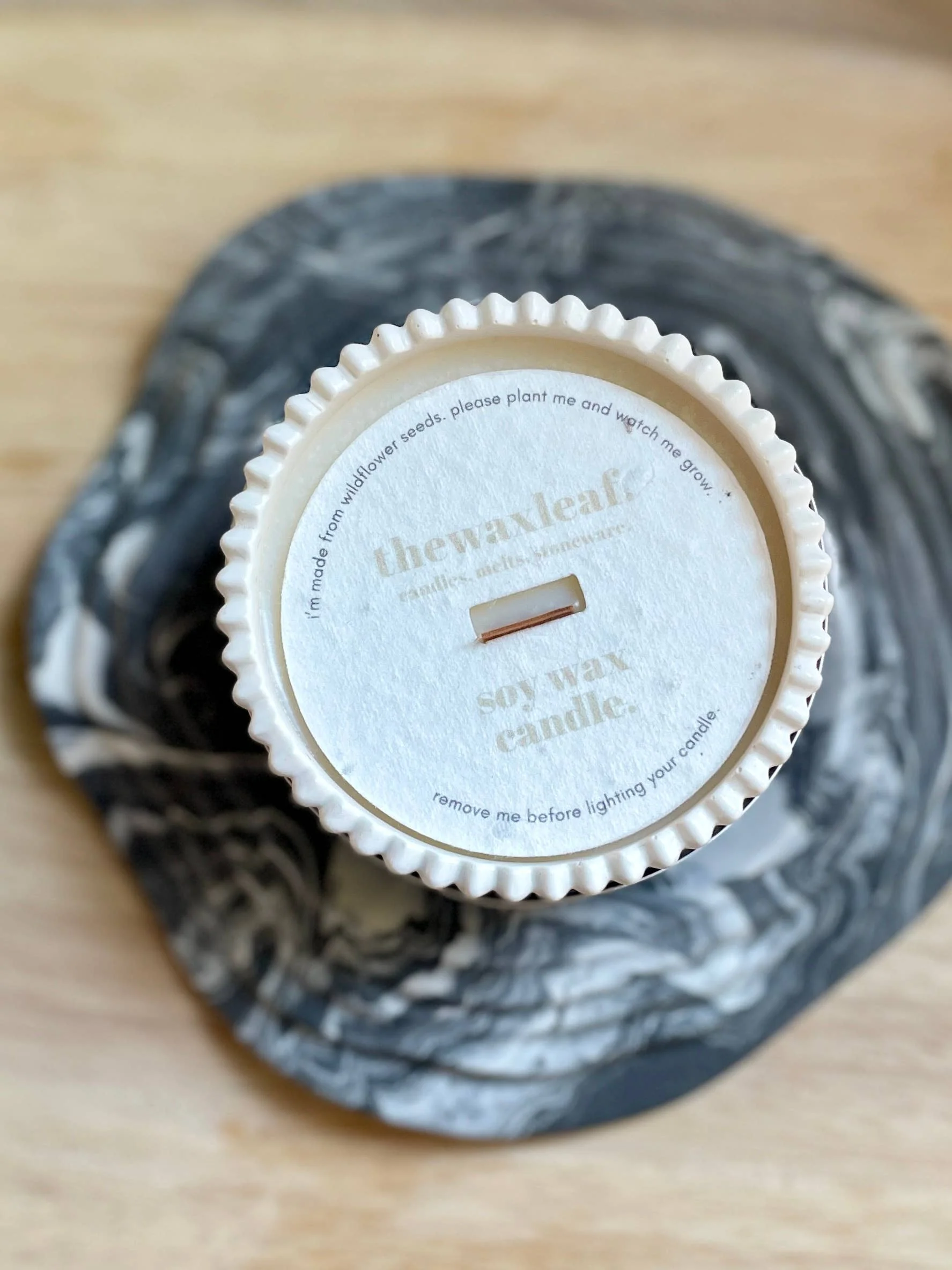 Parisian Café Luxury Soy Candle – Coffee & Croissant Morning Scent - Image 4