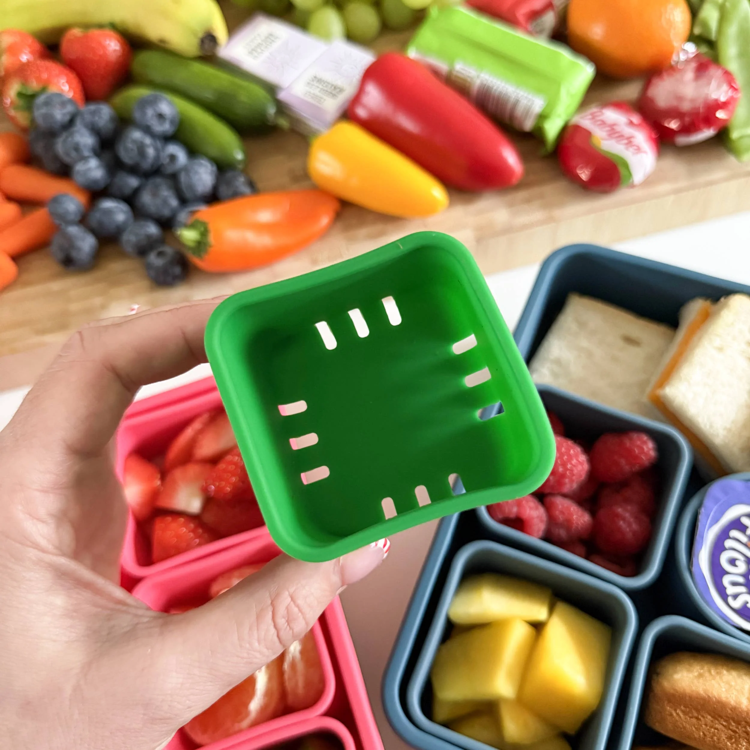 Pick Plates Snackle Box Silicone Snack Box – 10 Compartment Food Container - Image 8