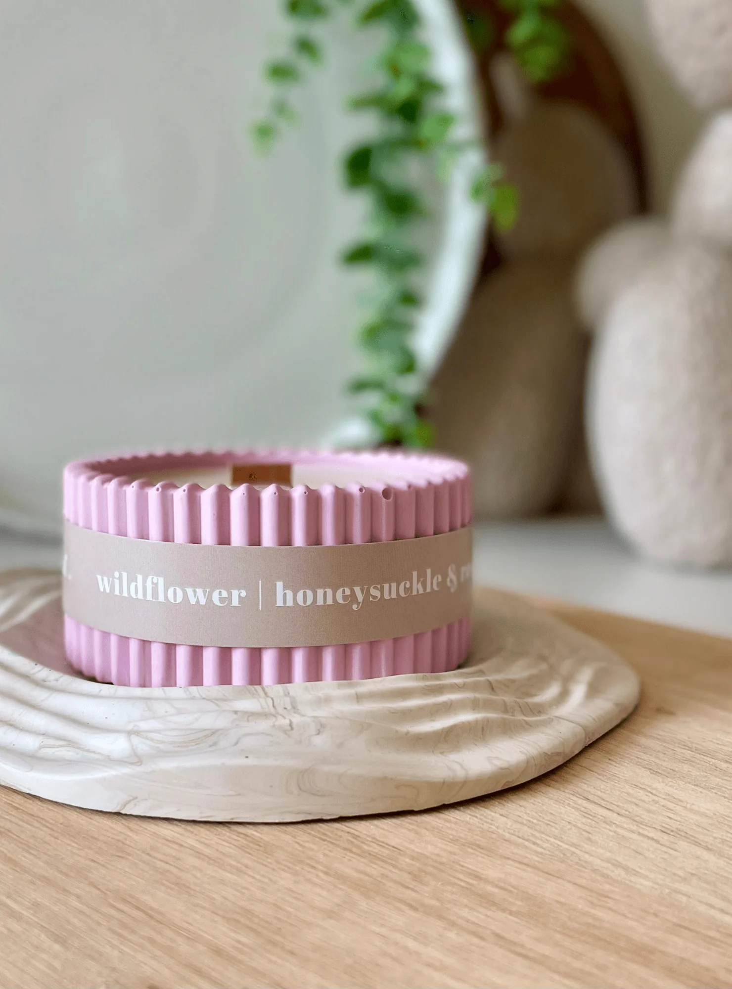 Wildflower Stoneware Soy Candle – Eco-Friendly Floral Home Fragrance - Image 2